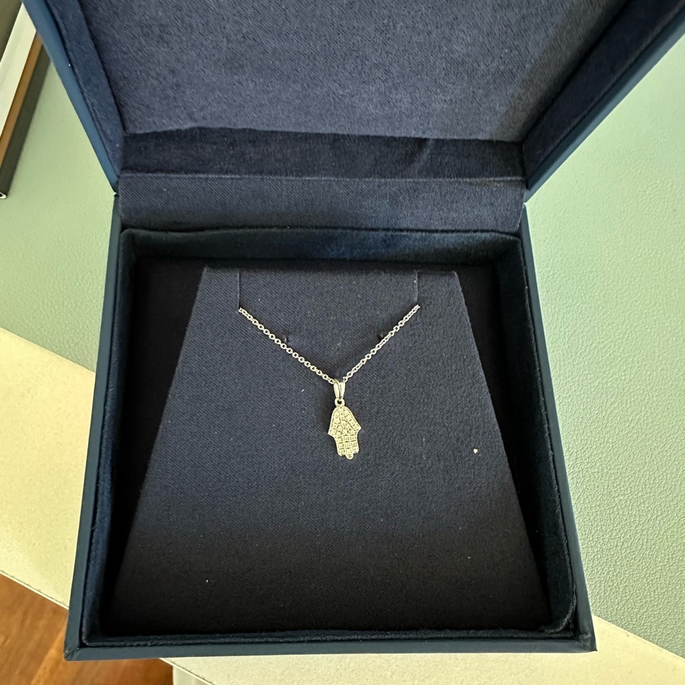 Silver Hamsa Pendant Necklace